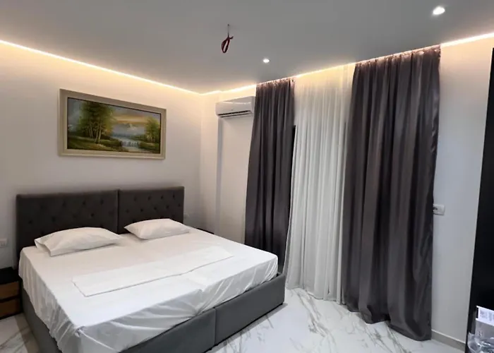 Lezet Hotel