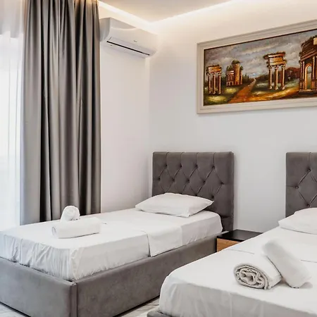 Lezet Hotell 3*