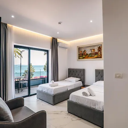 Lezet Hotell